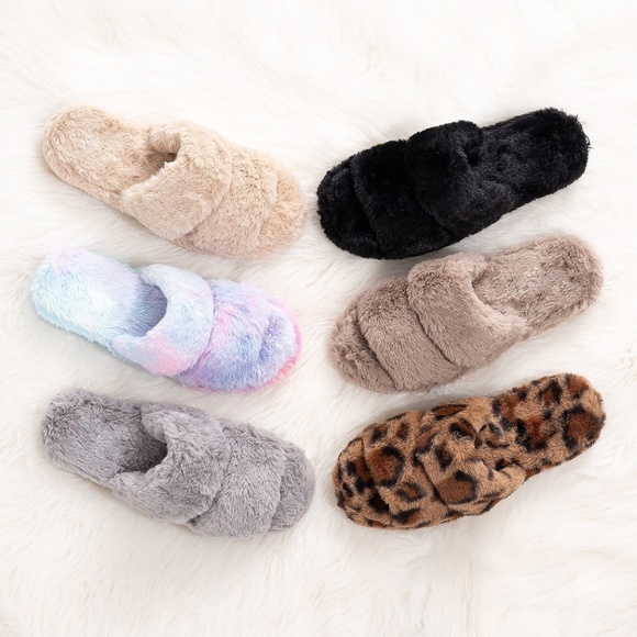 COZY Taupe Faux Fur Slides Slipper - Picture 2 of 3